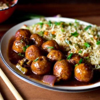 Manchurian Balls In Schezuan Gravy with Fried Rice / Noodles